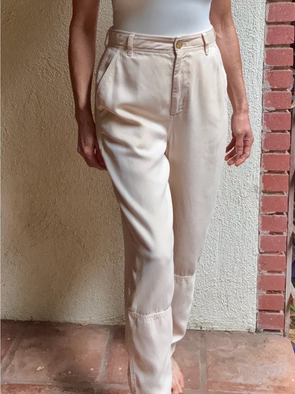 Everlane Cream High-Waist Relaxed Trousers in Cream, Size 2